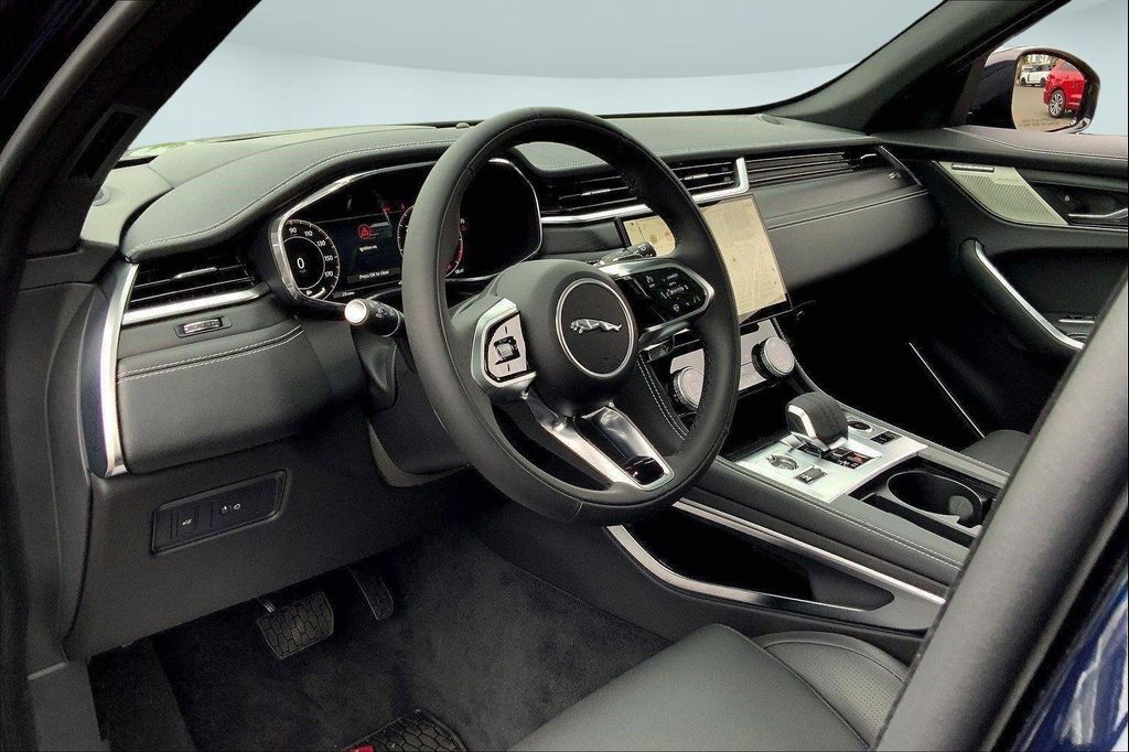 2025 Jaguar F-PACE R-DYNAMIC S P250 AWD AUTOMATIC — фото 2