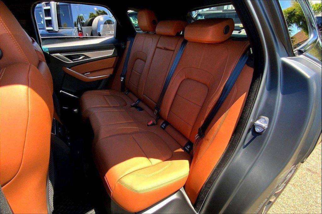 2026 Jaguar F-PACE R-DYNAMIC S P250 AWD AUTOMATIC 照片 10
