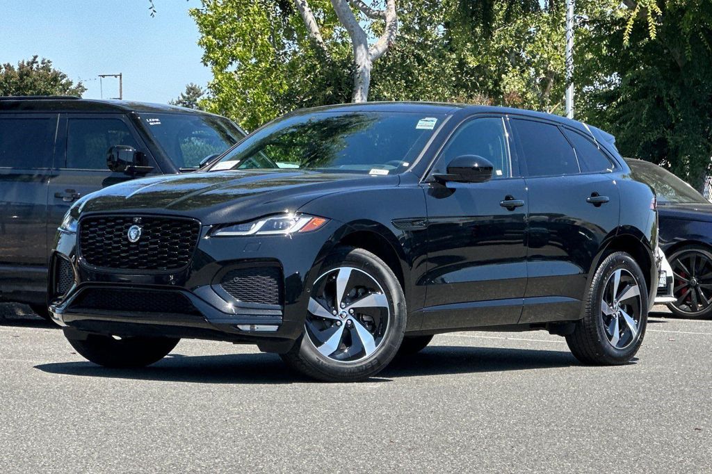 New 2026 Jaguar F-PACE R-Dynamic S P250 AWD Automatic