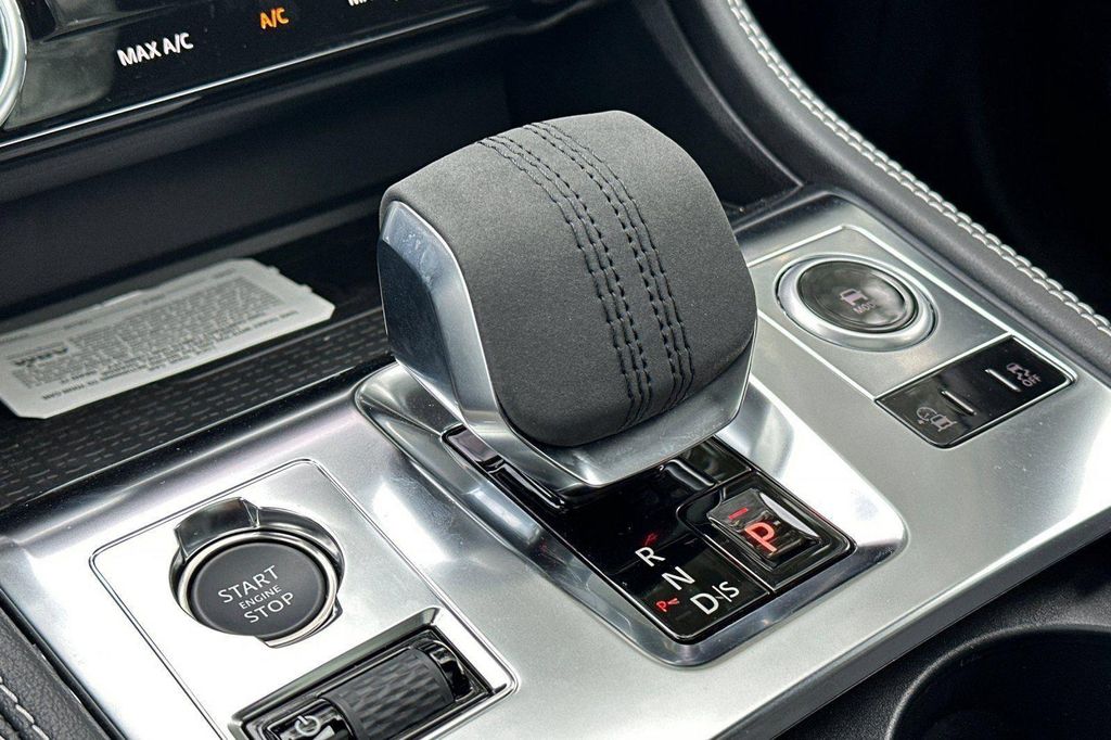 2024 Jaguar F-PACE R-DYNAMIC S P250 AWD AUTOMATIC 缩略图 14