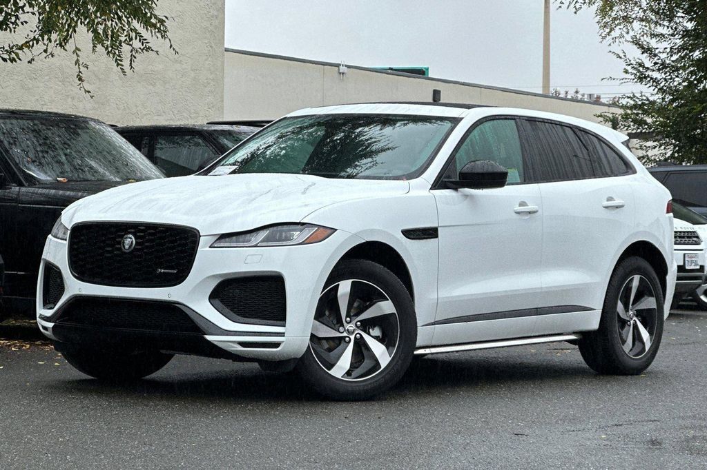 New 2025 Jaguar F-PACE R-Dynamic S P250 AWD Automatic