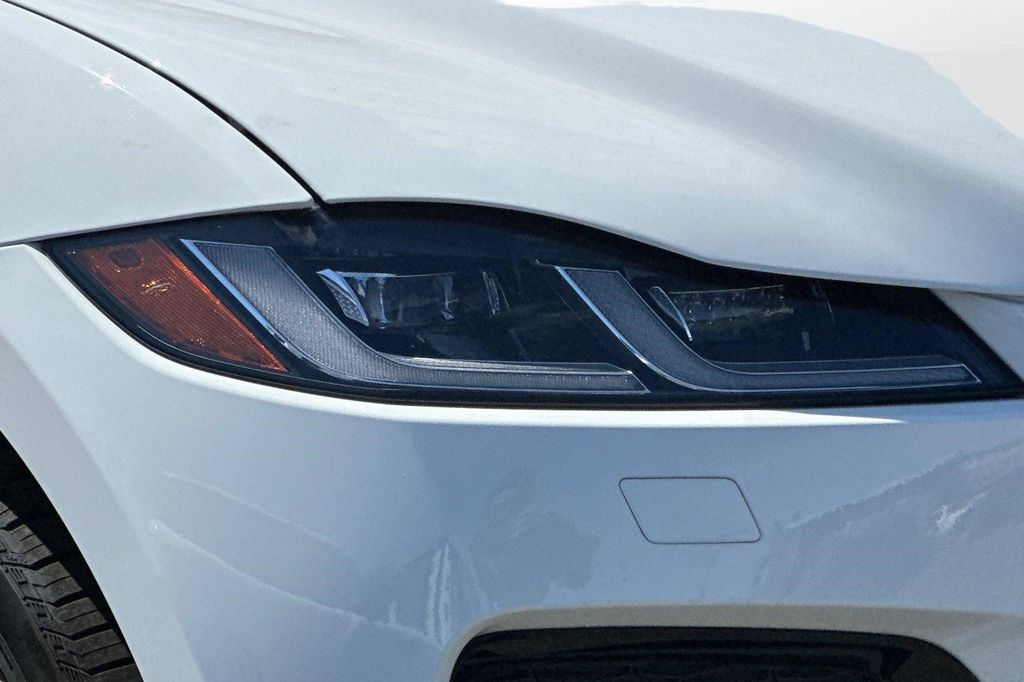 2026 Jaguar F-PACE R-DYNAMIC S P400 AWD AUTOMATIC — фото 11