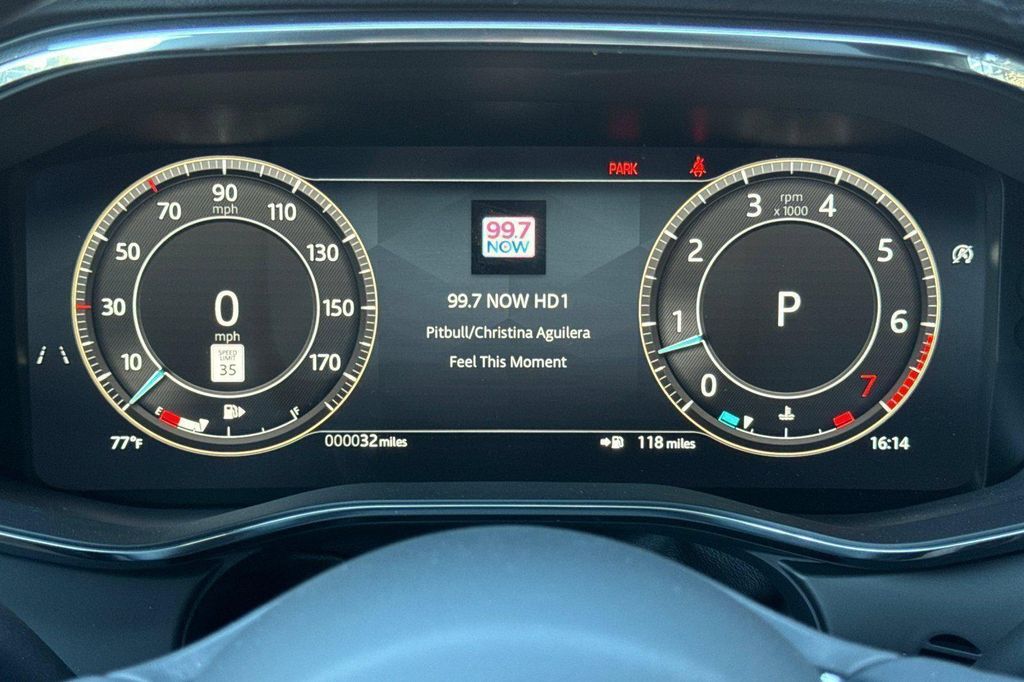 2026 Jaguar F-PACE R-DYNAMIC S P250 AWD AUTOMATIC — миниатюра 23