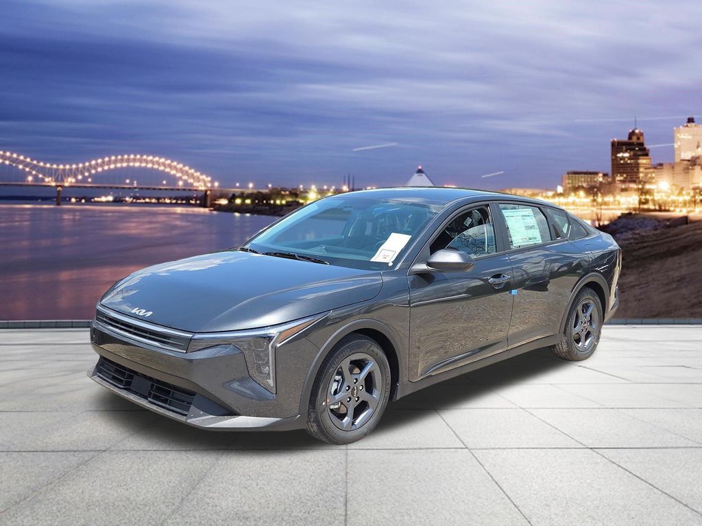 New 2026 Kia K4 LXS