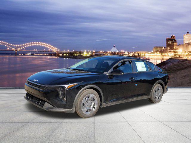 New 2025 Kia K4 LX