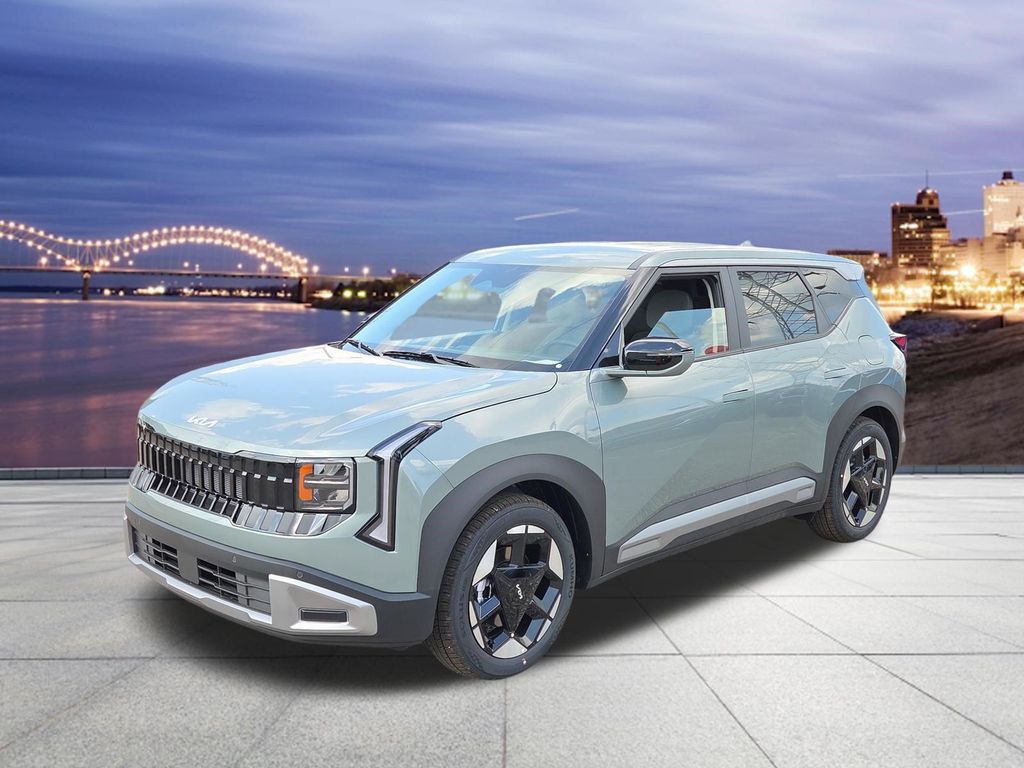New 2027 Kia Seltos S