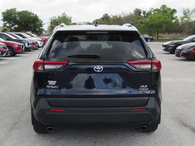 TOYOTA RAV4 - 4
