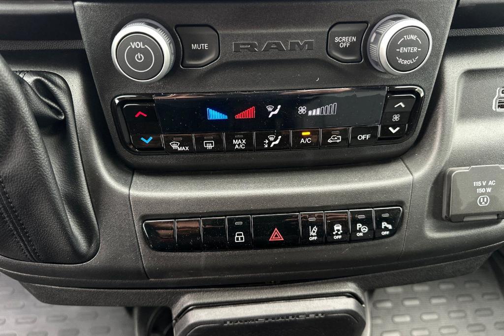 صورة مصغرة 24 لـ 2026 RAM PROMASTER 2500 HIGH ROOF