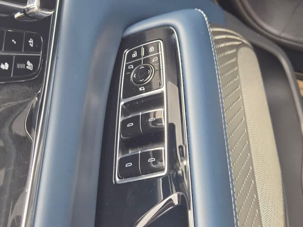 2026 Cadillac ESCALADE IQ PREMIUM LUXURY — миниатюра 27