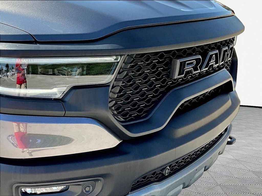 2023 RAM 1500 TRX — миниатюра 33