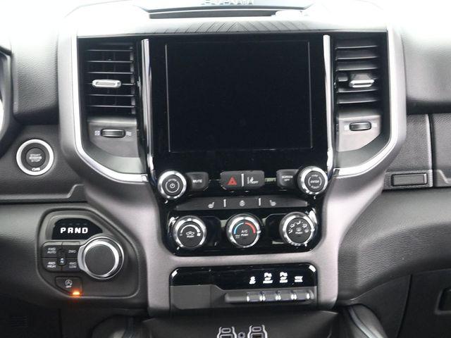 صورة مصغرة 26 لـ 2026 RAM 1500 BIG HORN/LONE STAR