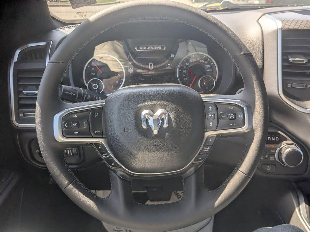 2026 RAM 1500 BIG HORN/LONE STAR — миниатюра 24