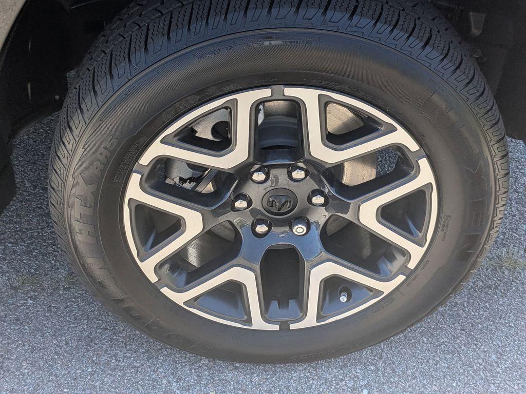 صورة مصغرة 13 لـ 2026 RAM 1500 LARAMIE