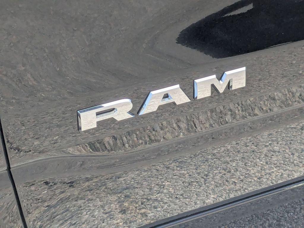 صورة 10 لـ 2026 RAM 1500 BIG HORN/LONE STAR