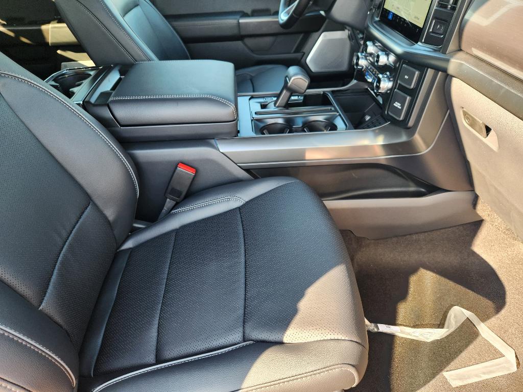 FORD F-150 LARIAT - 10