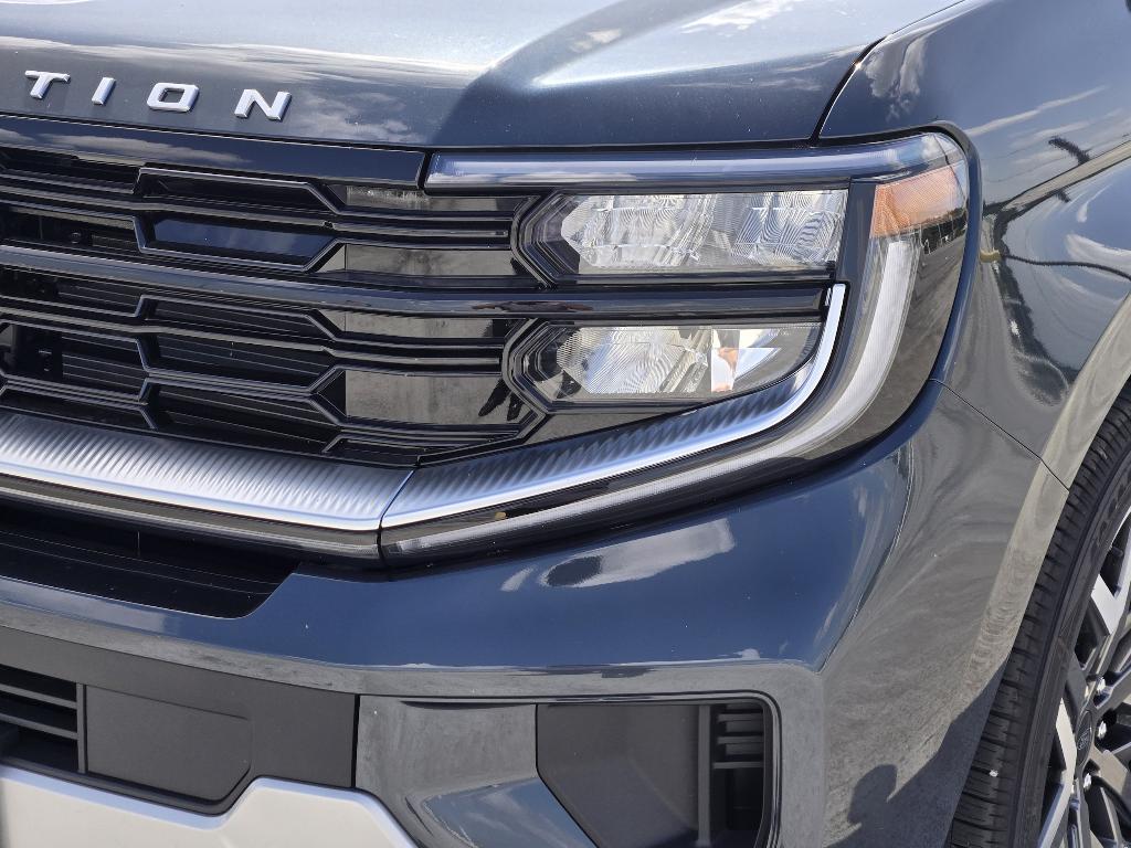 صورة 6 لـ 2026 FORD EXPEDITION PLATINUM