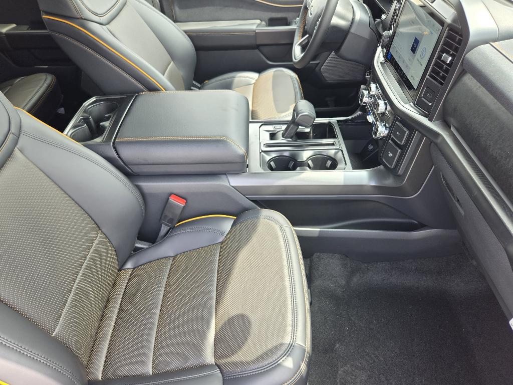 FORD F-150 TREMOR - 10