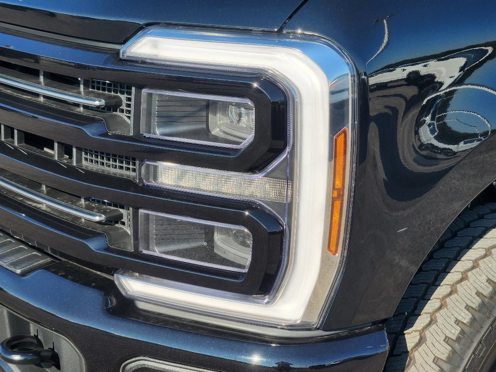 صورة 6 لـ 2026 FORD F-350 PLATINUM