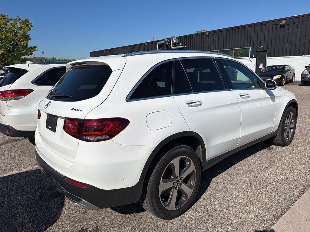 MERCEDES-BENZ GLC - 4