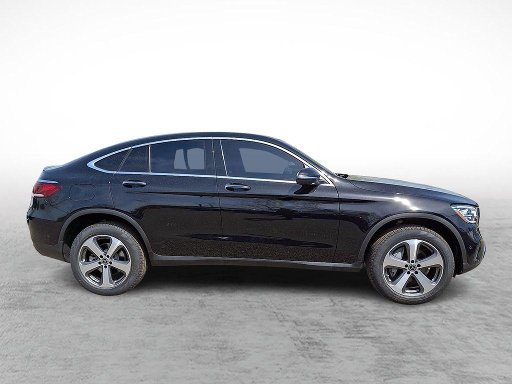 MERCEDES-BENZ GLC - 7