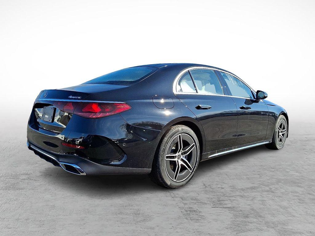 MERCEDES-BENZ E-CLASS - 6