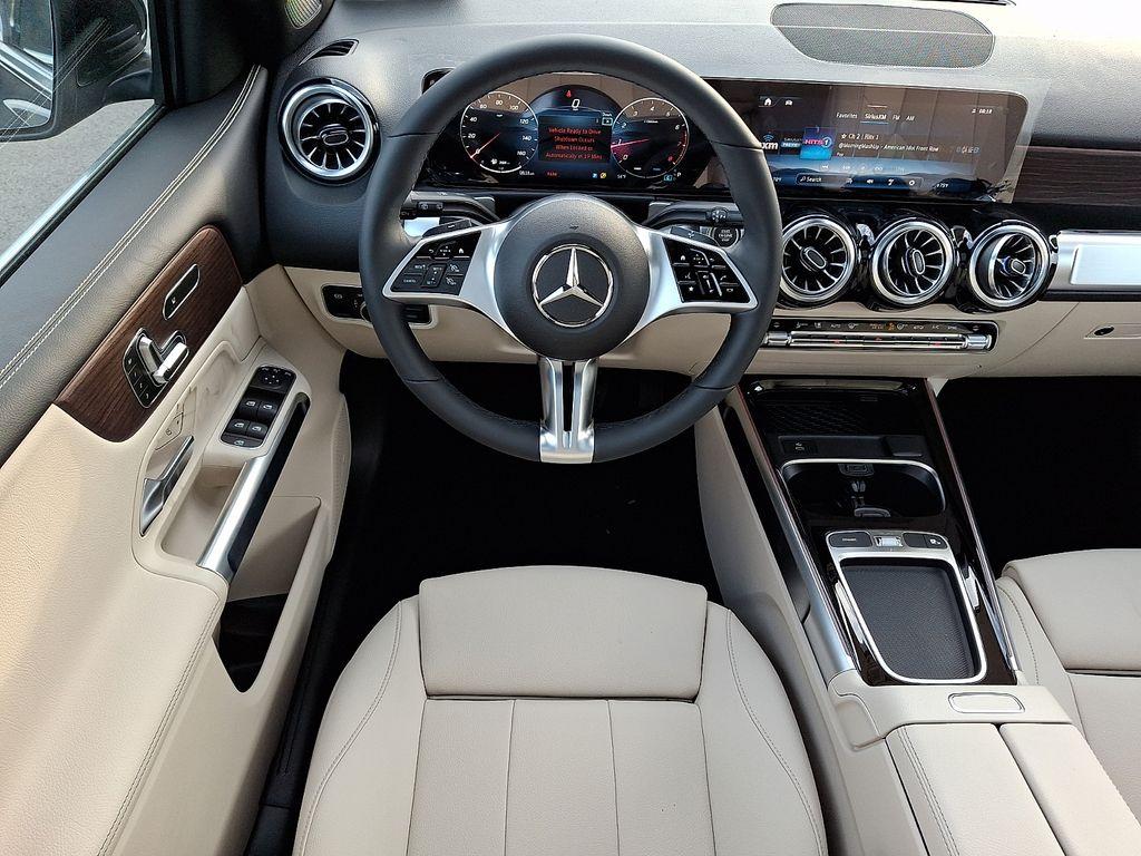 2026 Mercedes-BENZ GLB 照片 9