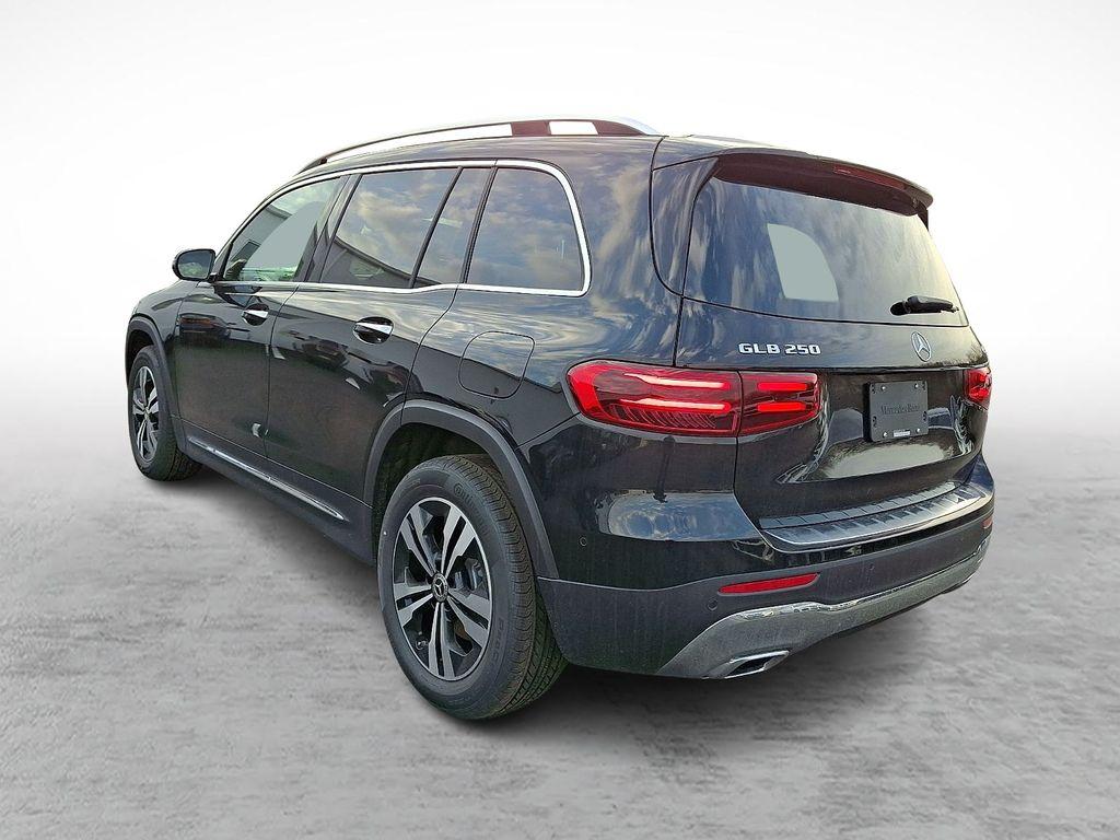 2026 Mercedes-BENZ GLB 照片 4