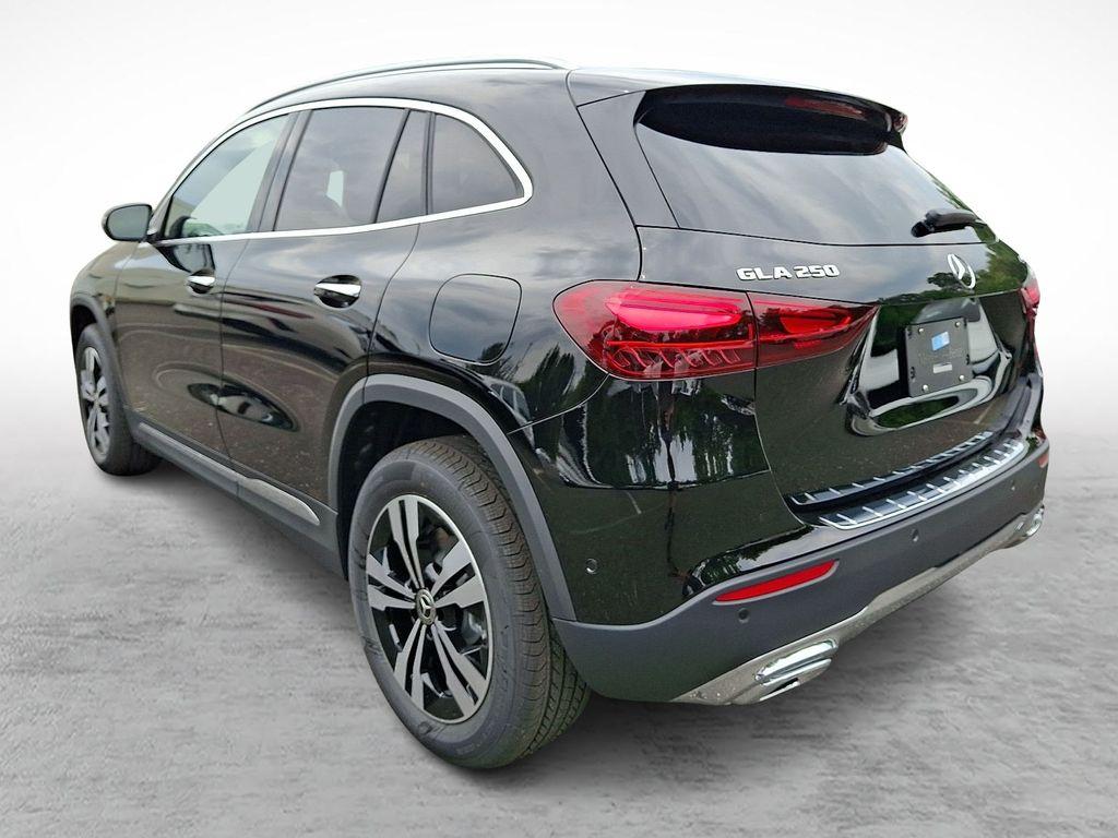 2026 Mercedes-BENZ GLA 照片 3