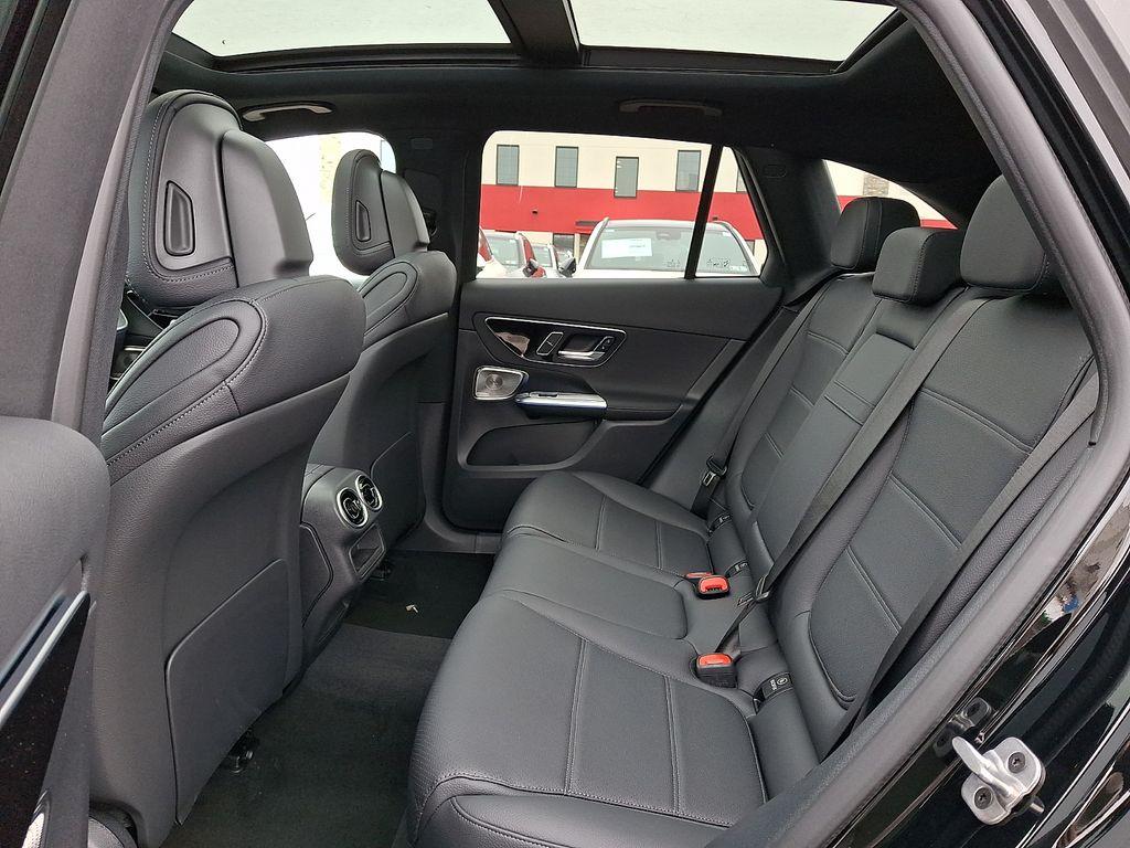 MERCEDES-BENZ GLC - 8