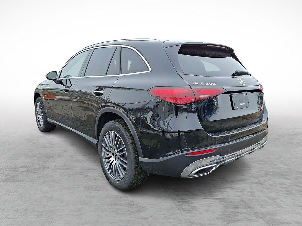 MERCEDES-BENZ GLC - 4