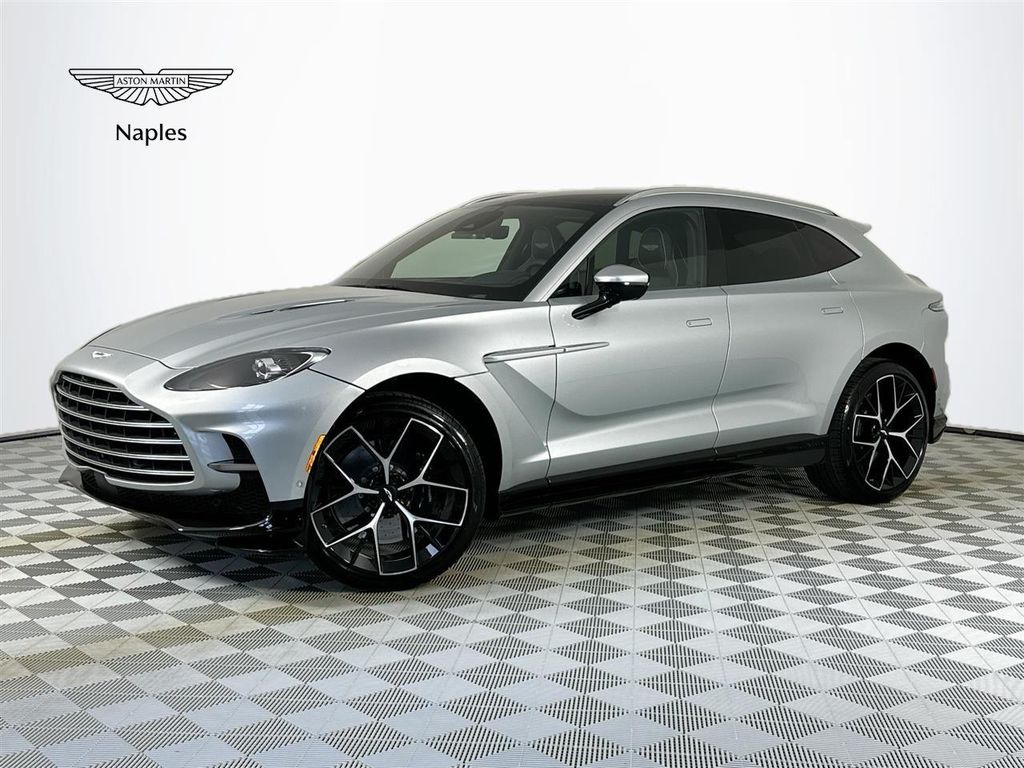 New 2026 Aston Martin DBX 707