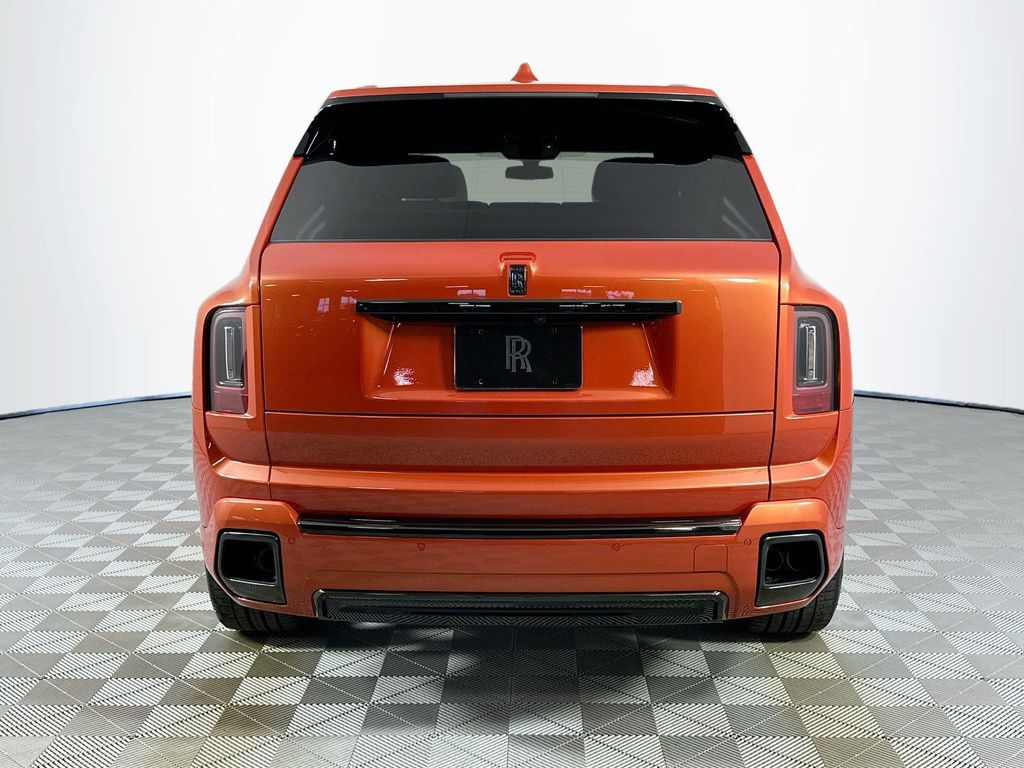 ROLLS-ROYCE CULLINAN BLACK BADGE - 9