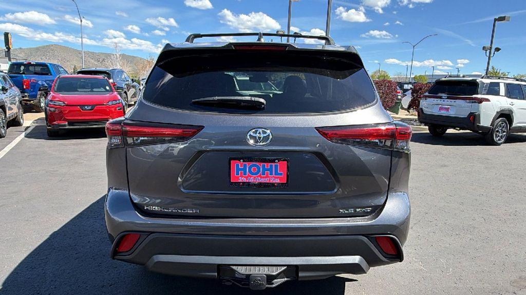 TOYOTA HIGHLANDER - 4