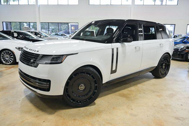 2026 Land Rover Range Rover SE