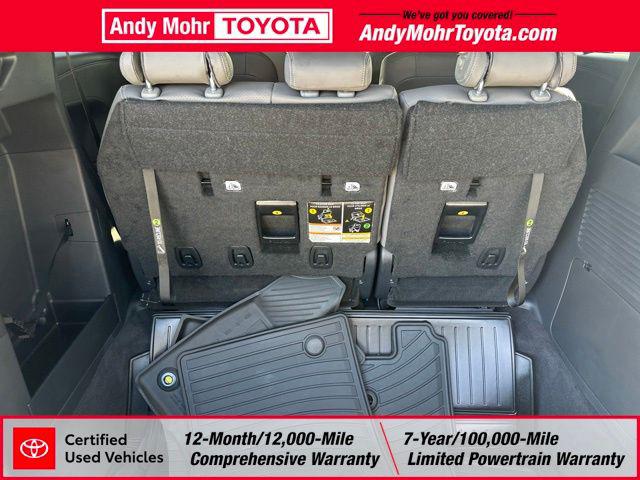 2026 Toyota SIENNA LE thumbnail 40