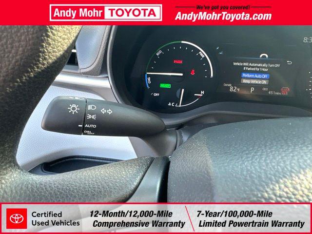 2026 Toyota SIENNA LE thumbnail 17