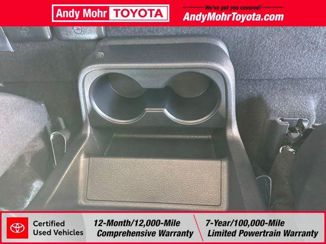 2026 Toyota SIENNA LE thumbnail 33