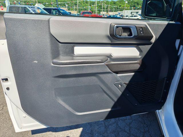 FORD BRONCO BLACK DIAMOND - 9