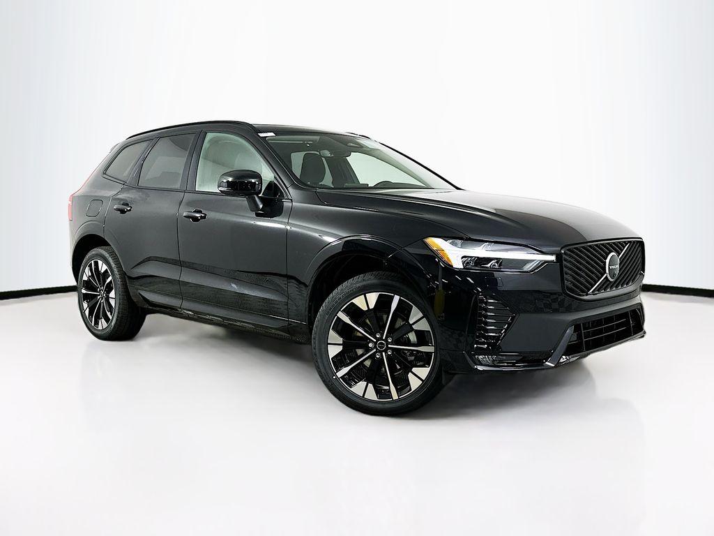 New 2026 Volvo XC60 B5 Plus