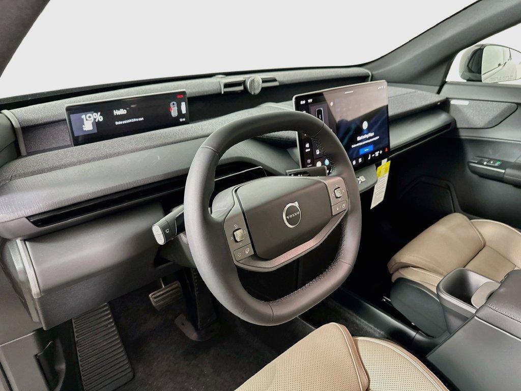 صورة 10 لـ 2027 Volvo EX60