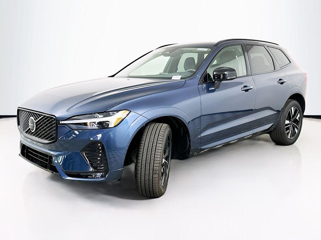 New 2026 Volvo XC60 B5 Core