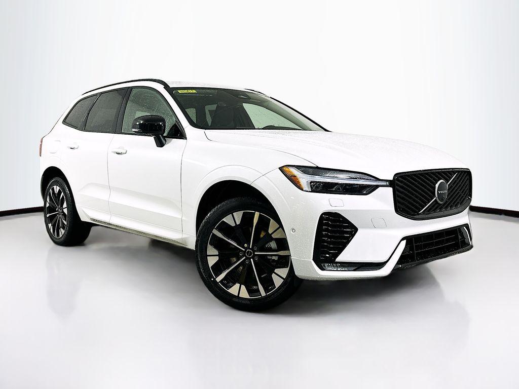 New 2026 Volvo XC60 B5 Plus