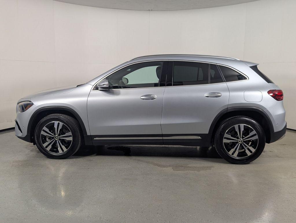 MERCEDES-BENZ GLA-CLASS - 4
