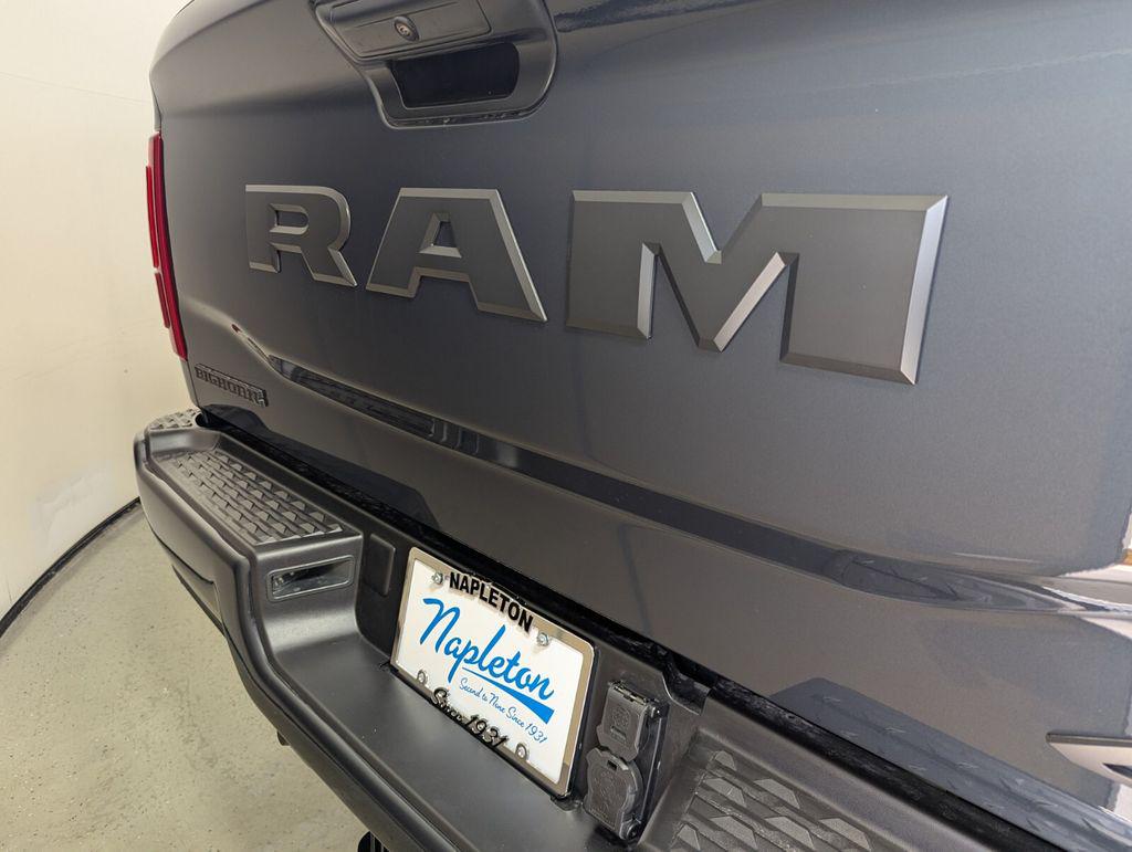 صورة 8 لـ 2026 RAM 2500 BIG HORN CREW CAB 4X4 6'4' BOX