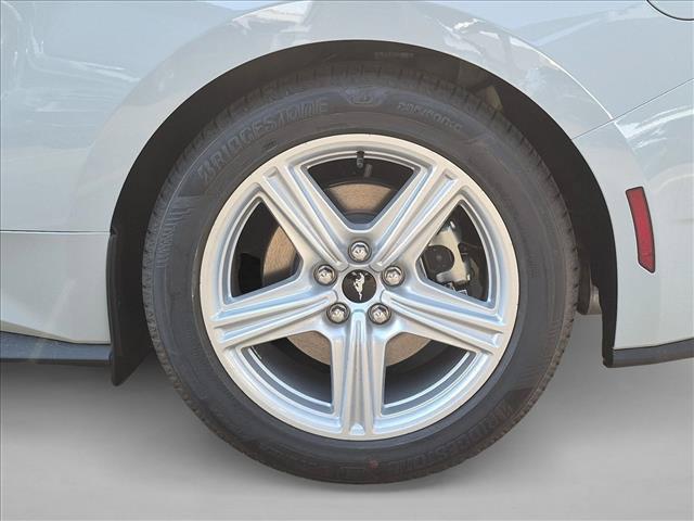 2026 FORD MUSTANG ECOBOOST — миниатюра 10