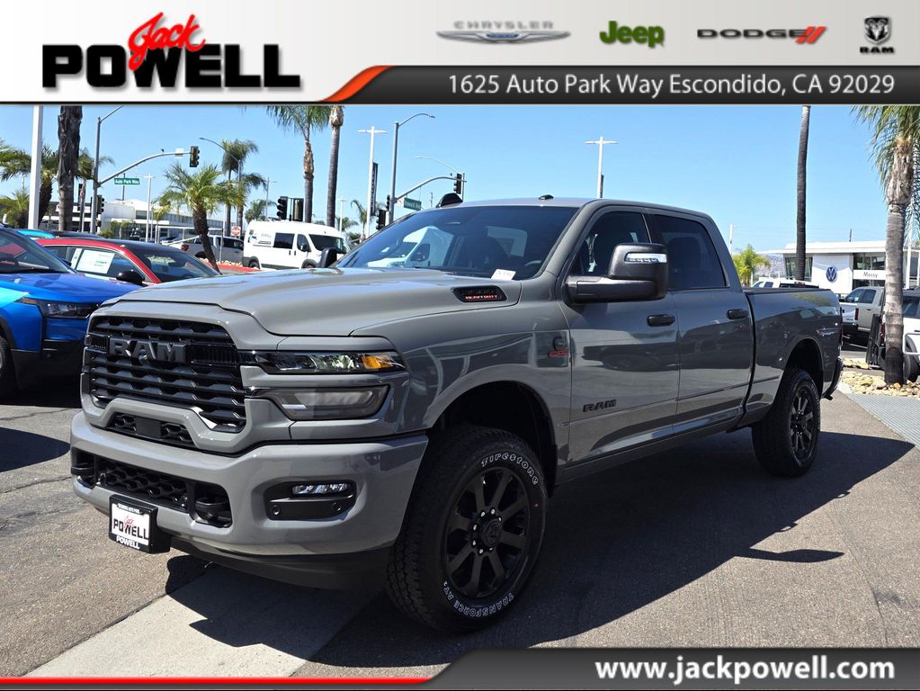New 2026 RAM 3500 Big Horn Crew Cab 4x4 6'4' Box