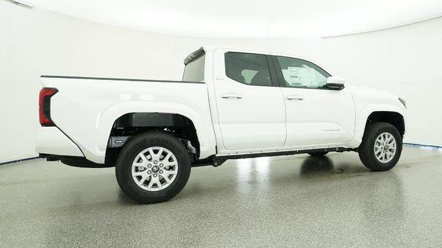TOYOTA TACOMA - 8