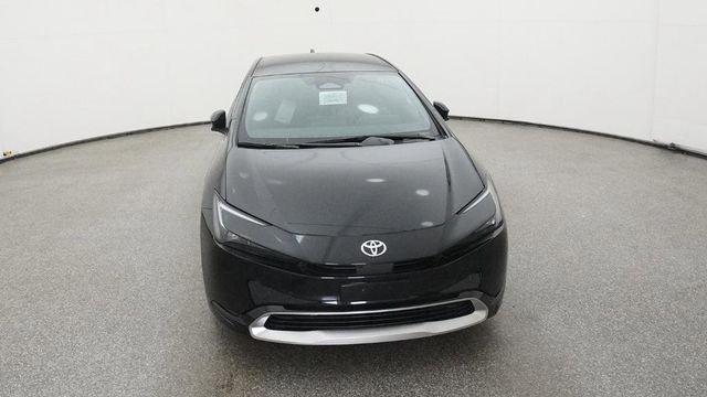 2026 Toyota PRIUS PLUG-IN HYBRID XSE PREMIUM photo 2