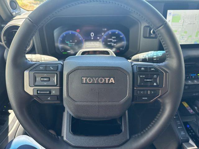 صورة مصغرة 75 لـ 2025 Toyota LAND CRUISER BASE