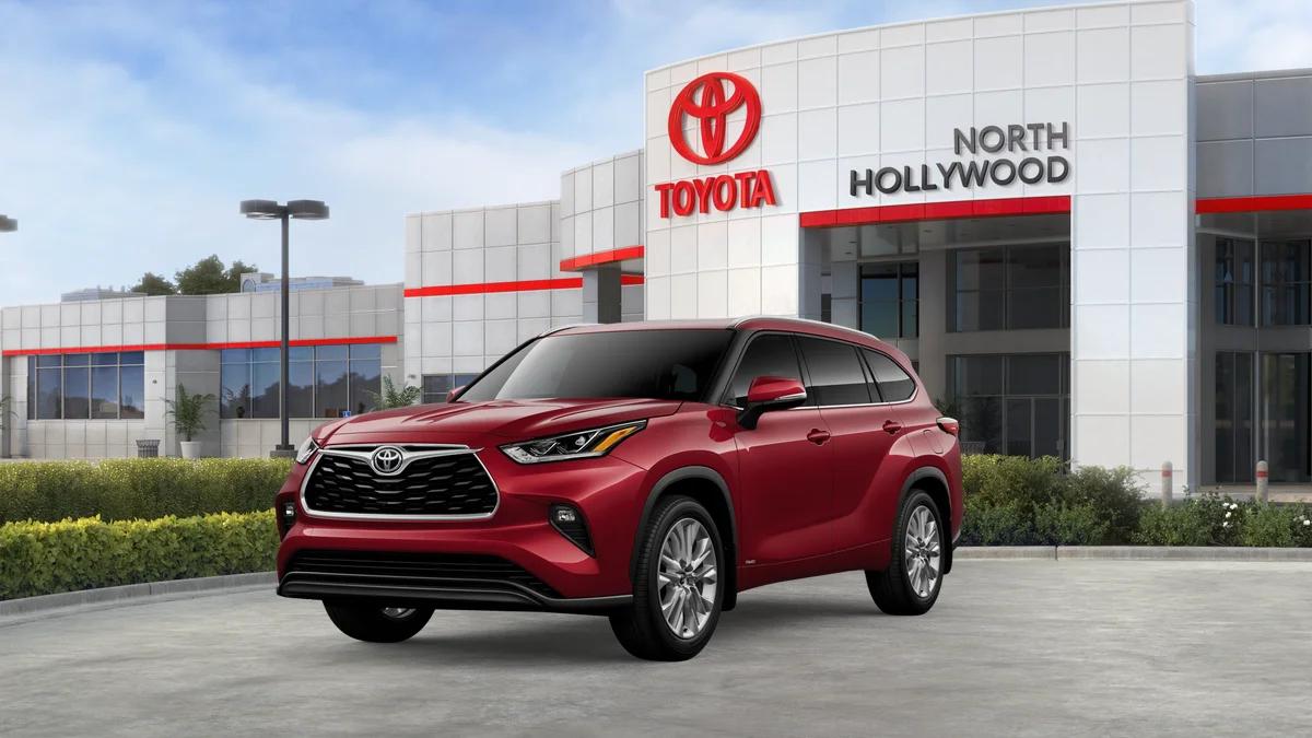 New 2026 Toyota Highlander Hybrid Limited